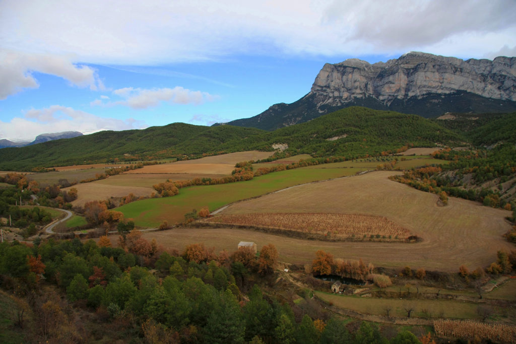 Bajo Peñas (del Pueyo de Araguas a Laspuña)
